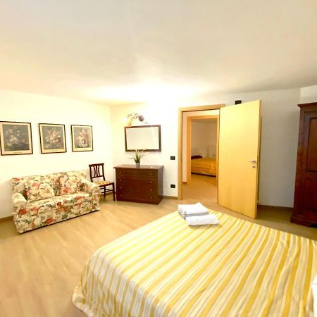 Family Fun Apartment Меццегра Экстерьер фото